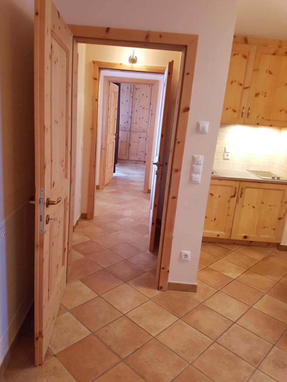 Residenze Sonnenschein Lejlighedshotel Villabassa Eksteriør billede