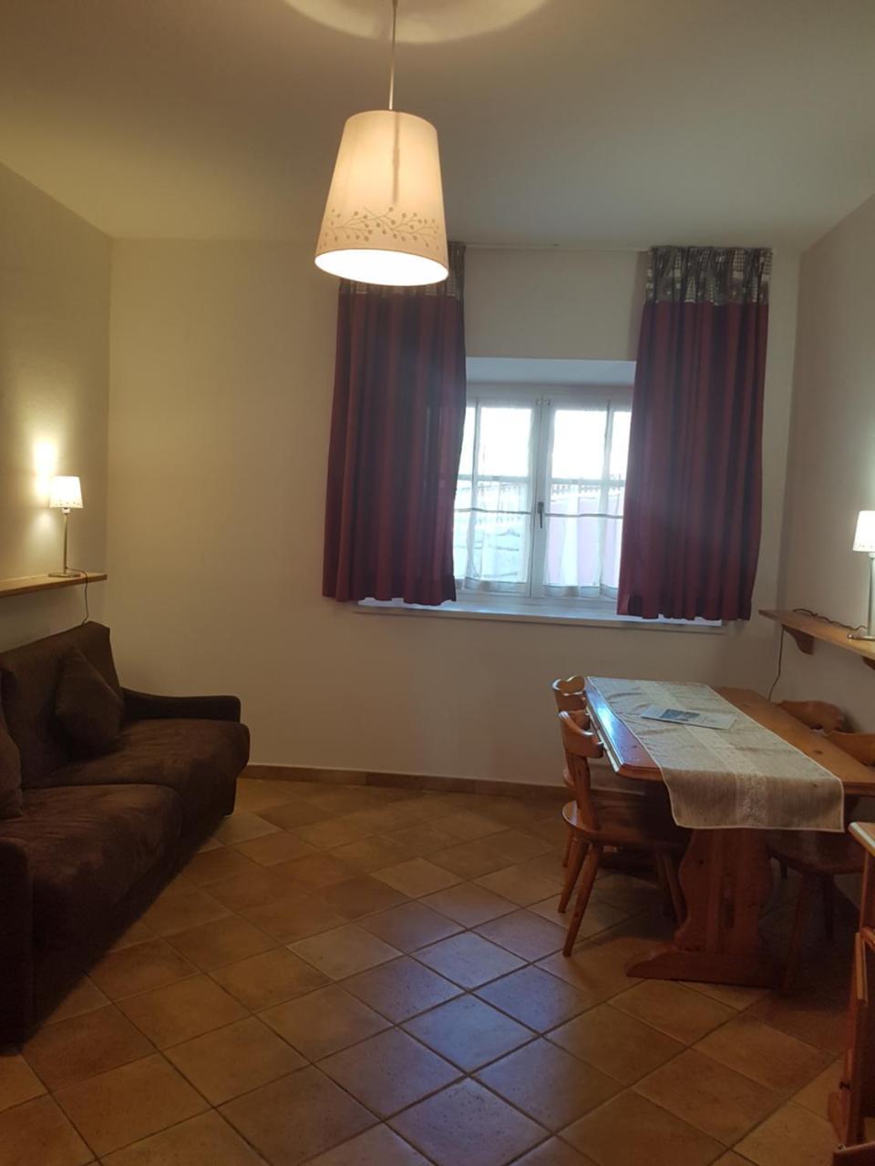 Residenze Sonnenschein Lejlighedshotel Villabassa Eksteriør billede